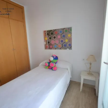 Adosado Familiar Con Piscina Y Terraza * Conil De La Frontera