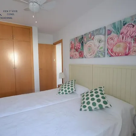 Holiday home Adosado Familiar Con Piscina Y Terraza Conil De La Frontera